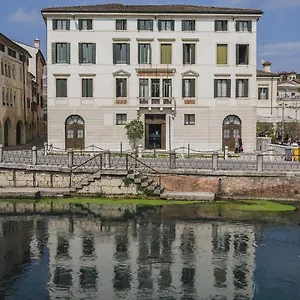 https://letterario-rooms.hotelslidodijesolo.com
