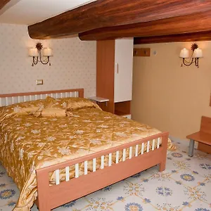 Olimpo Degli Dei Bed & Breakfast Naples